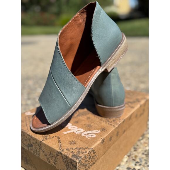 MSRP $198 NEW BOX Free People Mont Blanc Asymmetrical Mule Sandals Shoes 7/37.5 - Picture 3 of 12